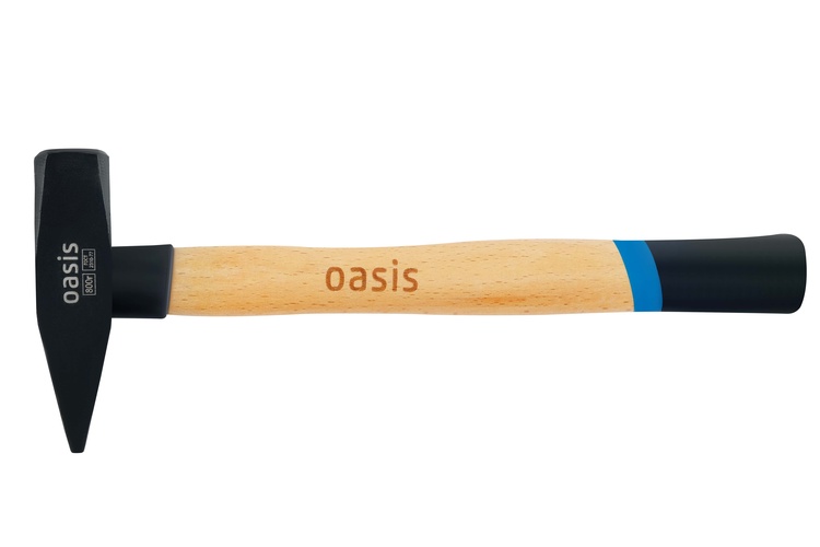 Молоток слесарный с деревянной рукояткой и защитным кожухом Oasis 800 г 103010603022