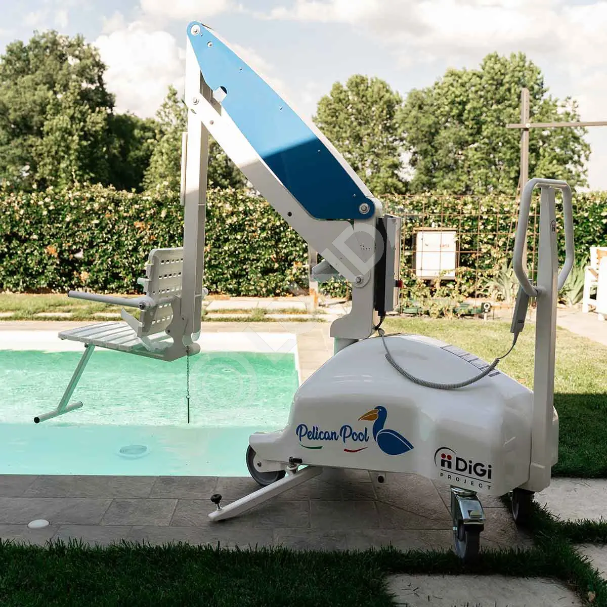 Лифт-подъемник для людей с инвалидностью PelicanPOOL, Aquaviva 68911