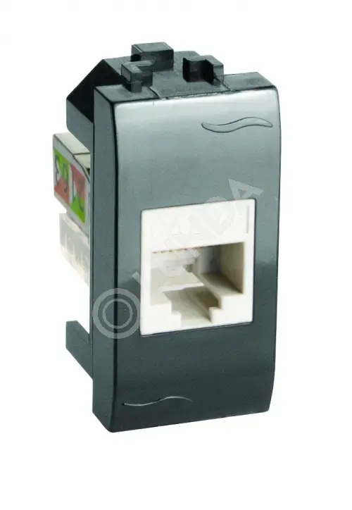 Розетка компьютерная RJ45 кат.5e, Brava, черная, 1мод, DKC 77654N