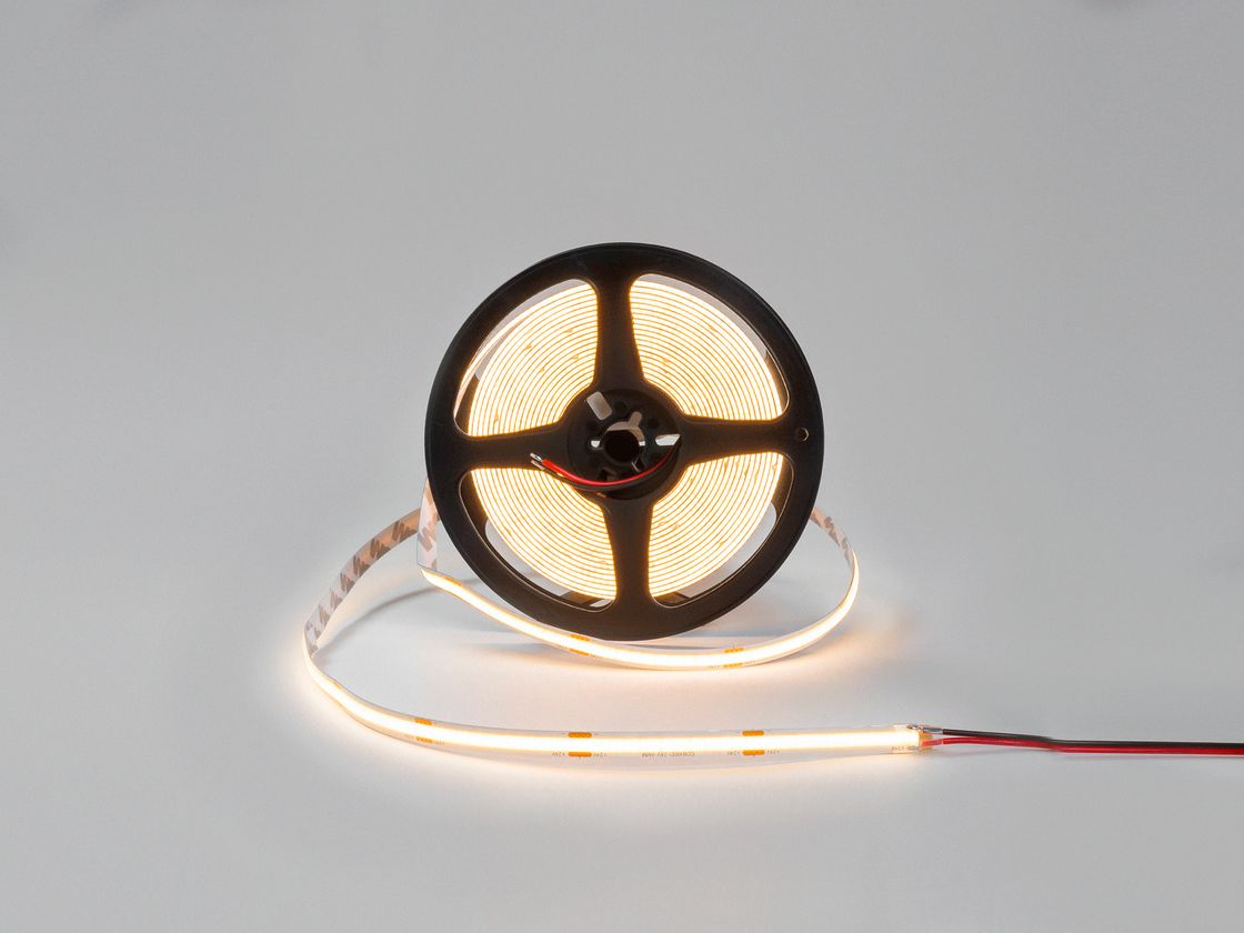 Светодиодная лента SWG PRO COB, 480 LED/м, 13,5 Вт/м, 24В , IP20, Цвет: Теплый белый, SWG-COB480-24-13.5-WW