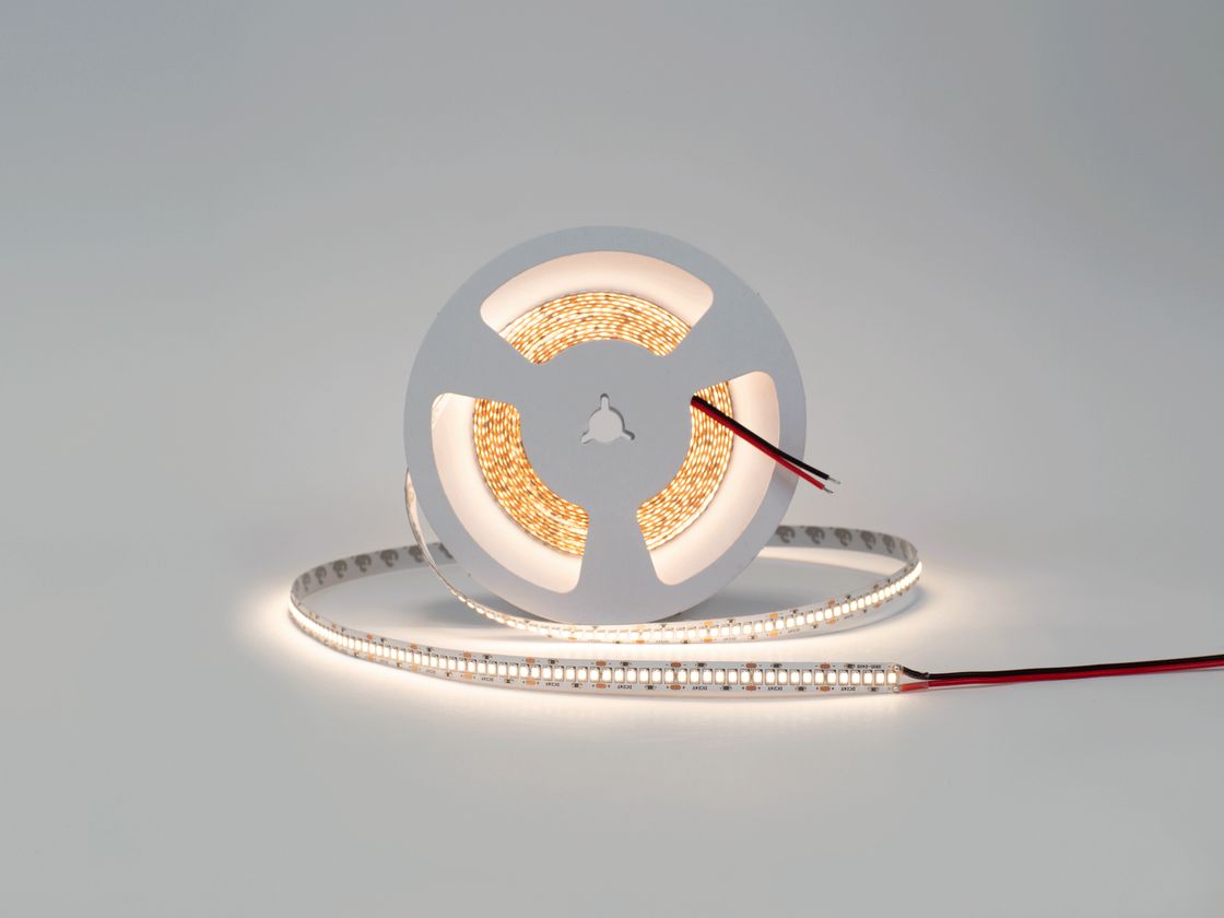 Светодиодная лента SWG Standard, 2835, 240 LED/м, 20 Вт/м, 24В , IP20, SWG2240-24-20-WW-M