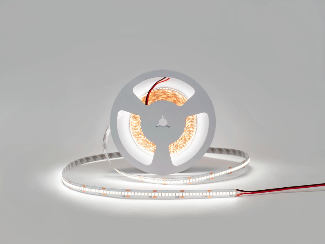 Светодиодная лента LUX, 2835, 240 LED/м, 14,4 Вт/м, 24В, IP33, Нейтральный белый (4000K), DSG-HE2240-24-NW-33