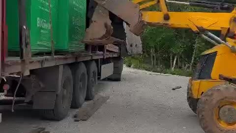 Кадр реальной отгрузки компании